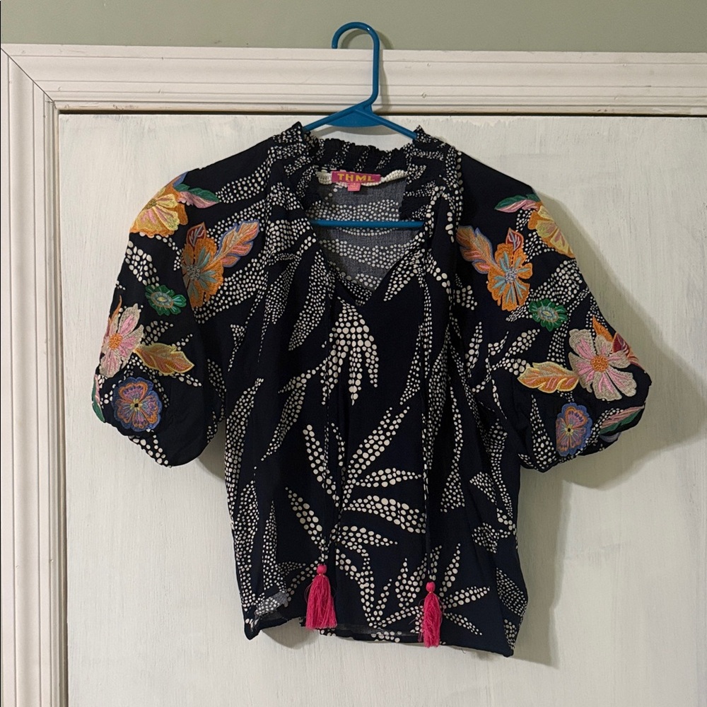 THML Black Floral Puff Sleeve Blouse